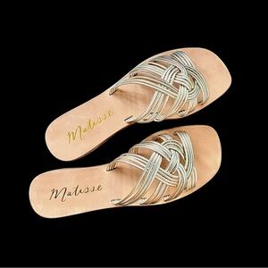 Matisse Gold Leather Tate Slide Flat Sandals Size 9 NWOT